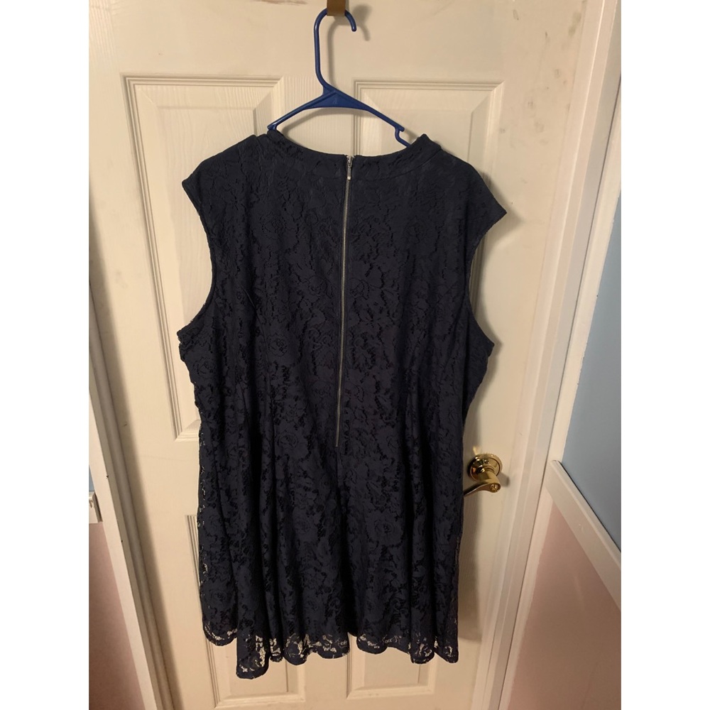 Mini Lace Dress - Picture 2 of 3